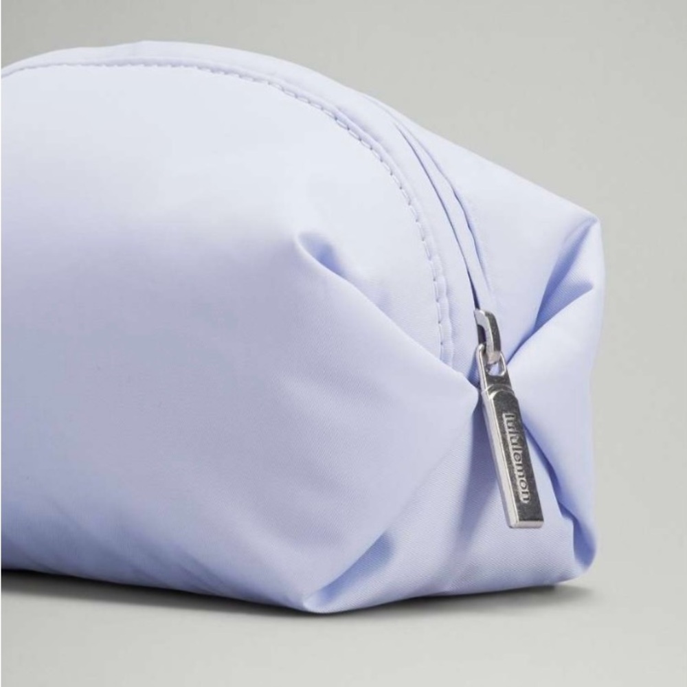 LULULEMON POUCH - Picture 8 of 8